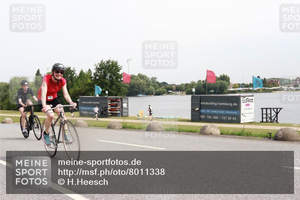15.06.2025 - 27. Vierlanden-Triathlon H.Heesch http://msf.ph/oto/8011338 15.06.2025 11:02:50 Radfahren 510, 519, 522, 532, 594, 628, 634, 639, 725, 735 meine-sportfotos.de