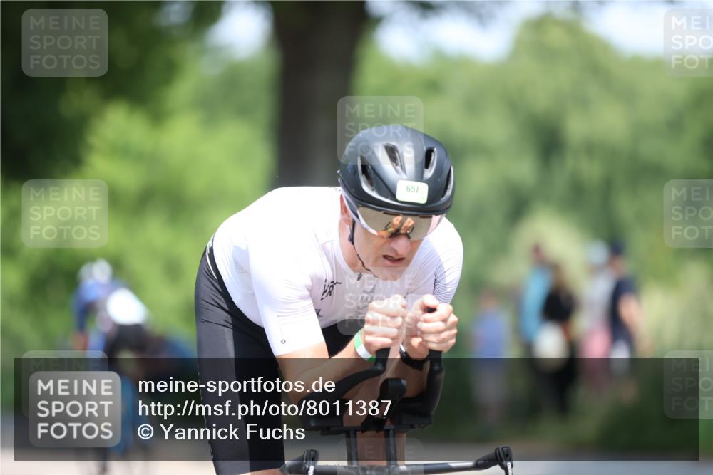 15.06.2025 - 7 Türme Triathlon Yannick Fuchs http://msf.ph/oto/8011387 15.06.2025 12:45:40 Radfahren 242, 370, 414, 657 meine-sportfotos.de