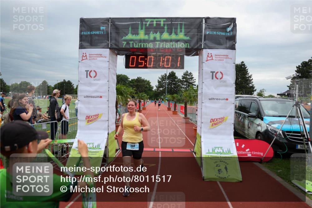 15.06.2025 - 7 Türme Triathlon Michael Strokosch http://msf.ph/oto/8011517 15.06.2025 15:01:01 Ziel 368 meine-sportfotos.de