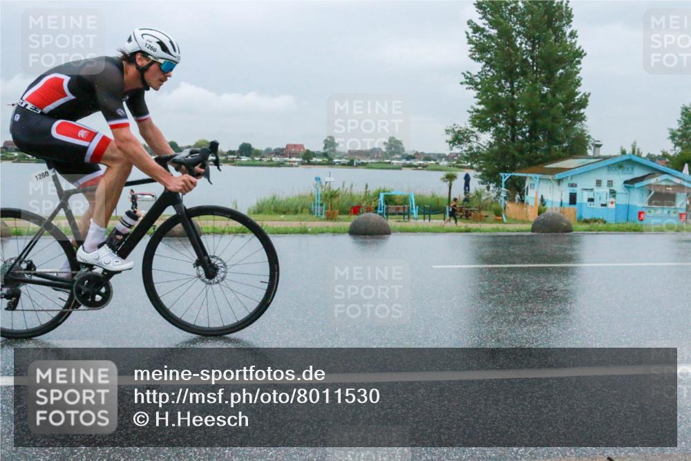 21.06.2025 - 27. Vierlanden-Triathlon H.Heesch http://msf.ph/oto/8011530 15.06.2025 14:01:01 Radfahren 1256, 1260 meine-sportfotos.de