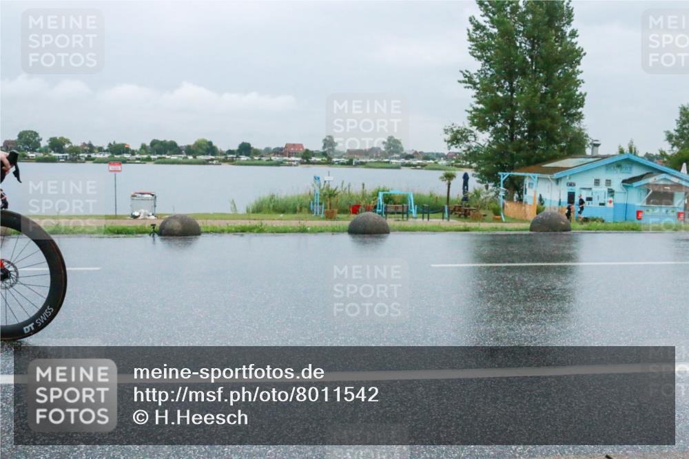 21.06.2025 - 27. Vierlanden-Triathlon H.Heesch http://msf.ph/oto/8011542 15.06.2025 14:01:03 Radfahren 1256, 1260 meine-sportfotos.de