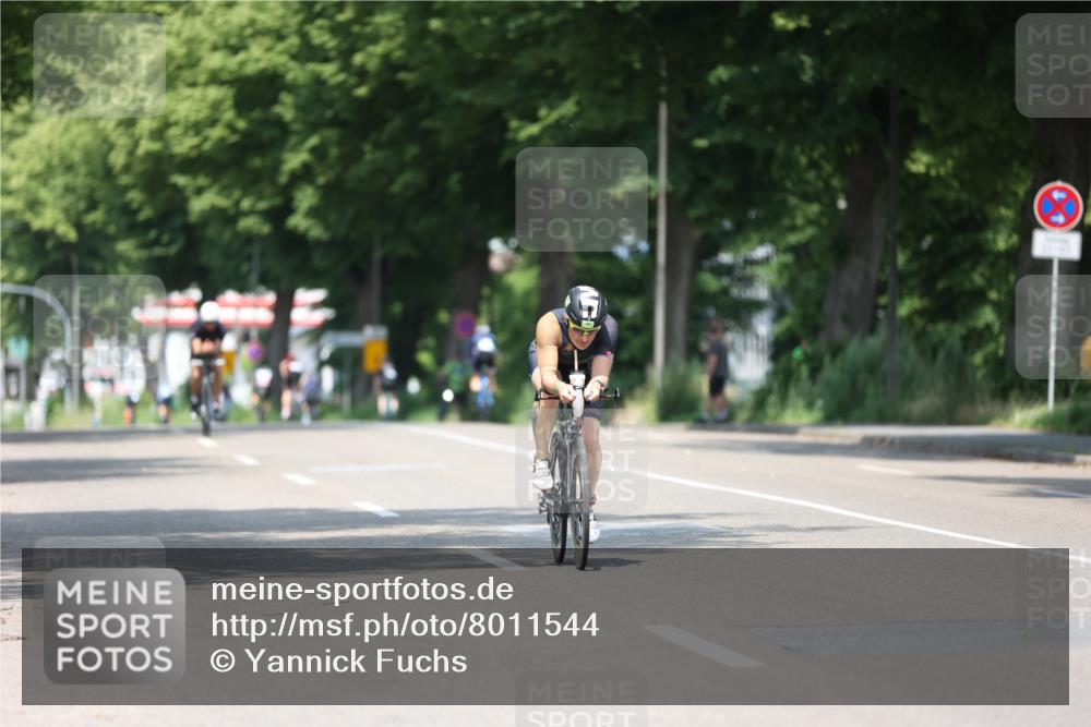 15.06.2025 - 7 Türme Triathlon Yannick Fuchs http://msf.ph/oto/8011544 15.06.2025 12:45:48 Radfahren 236, 242, 291, 318, 370, 414 meine-sportfotos.de