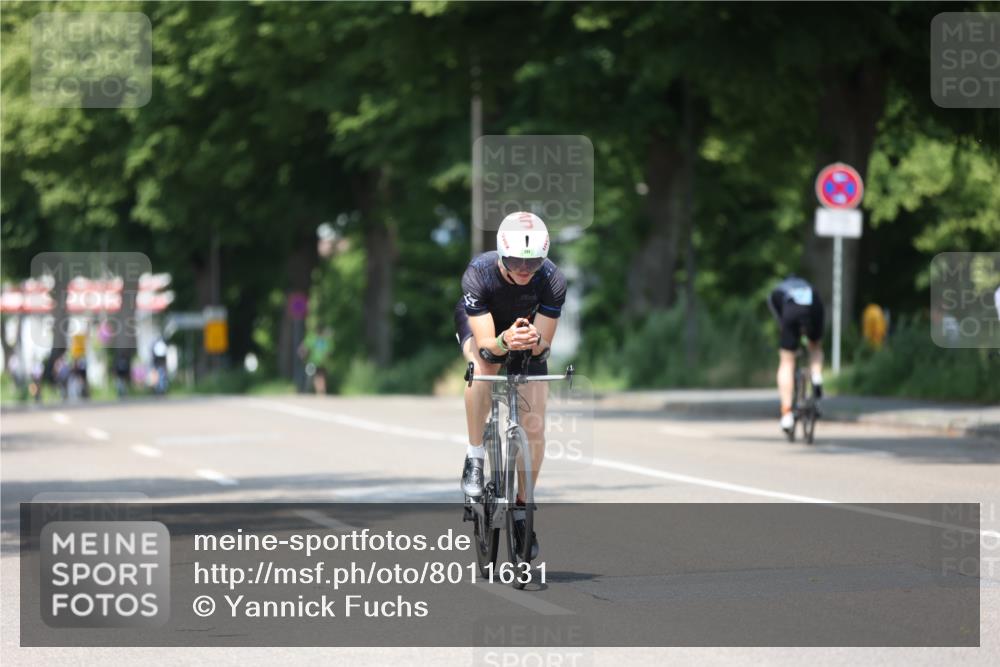15.06.2025 - 7 Türme Triathlon Yannick Fuchs http://msf.ph/oto/8011631 15.06.2025 12:45:52 Radfahren 291, 318 meine-sportfotos.de