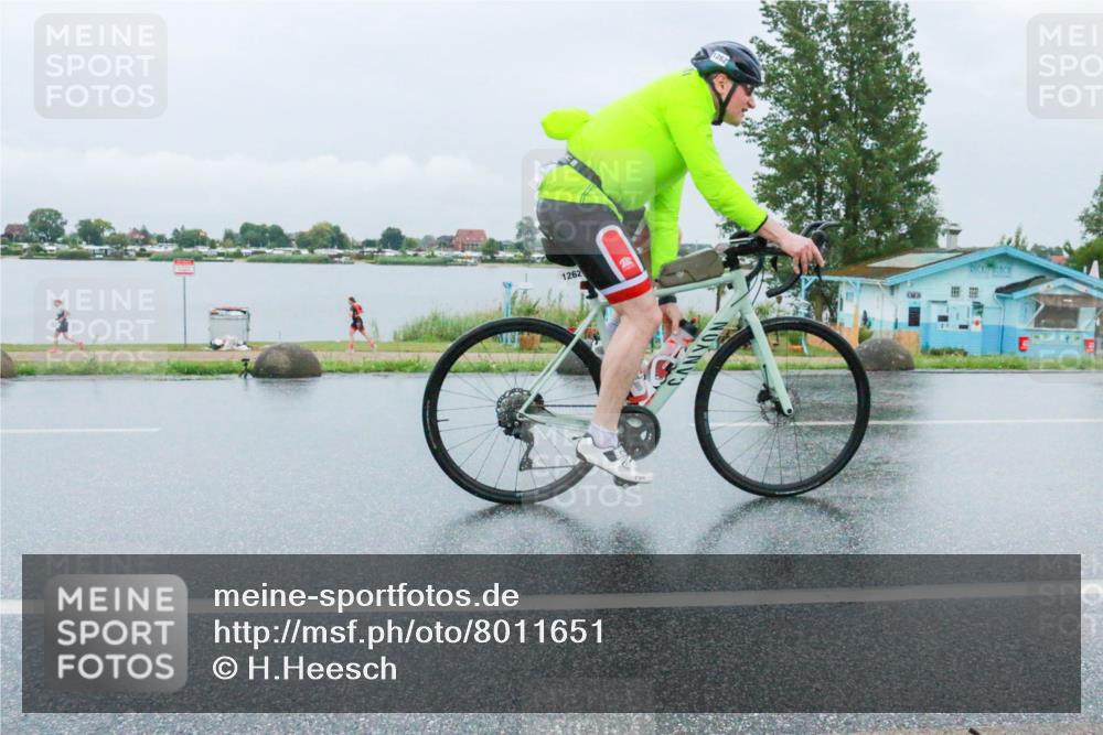 21.06.2025 - 27. Vierlanden-Triathlon H.Heesch http://msf.ph/oto/8011651 15.06.2025 14:03:38 Radfahren 1262 meine-sportfotos.de