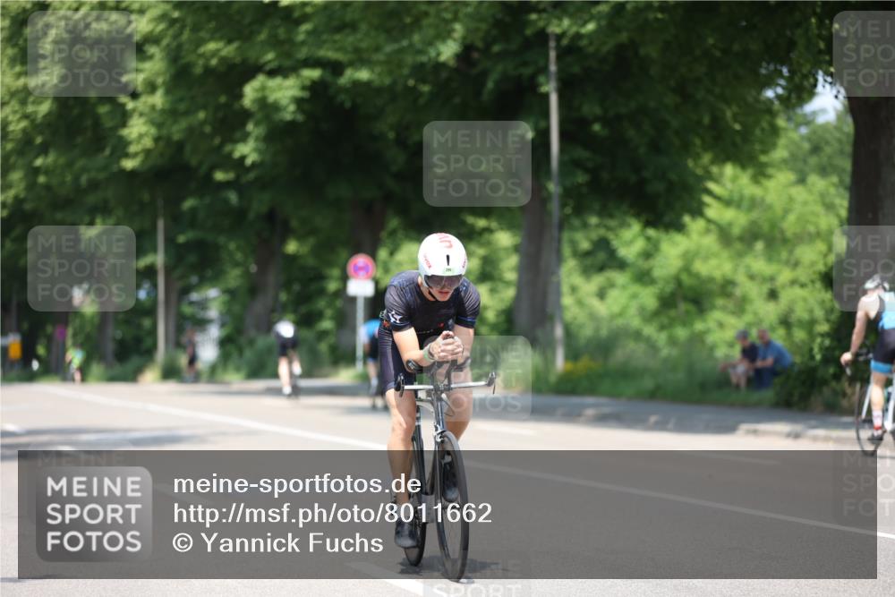 15.06.2025 - 7 Türme Triathlon Yannick Fuchs http://msf.ph/oto/8011662 15.06.2025 12:45:53 Radfahren 291 meine-sportfotos.de