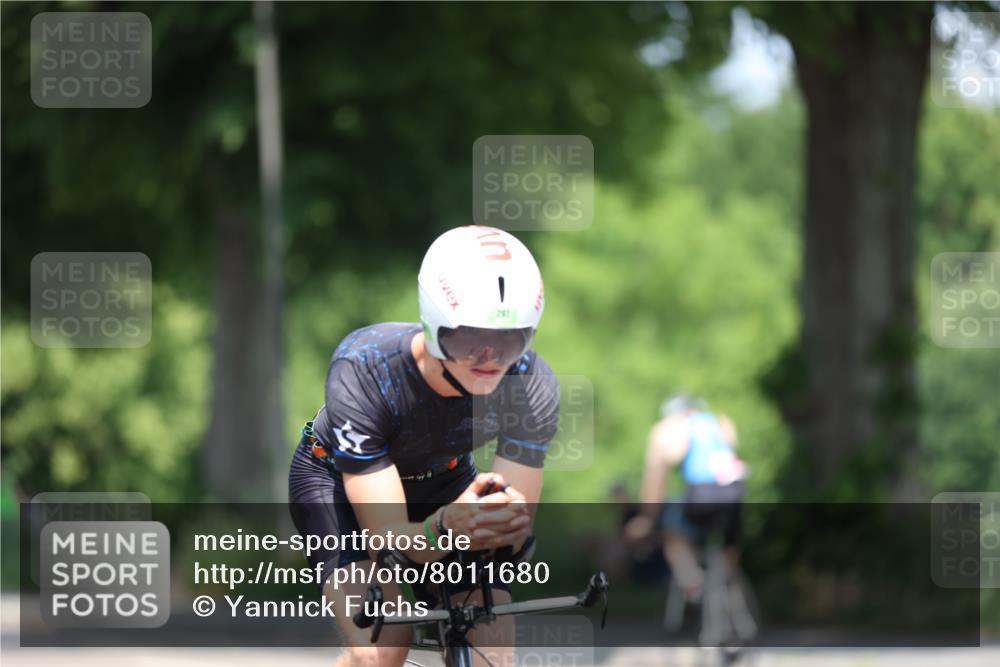 15.06.2025 - 7 Türme Triathlon Yannick Fuchs http://msf.ph/oto/8011680 15.06.2025 12:45:53 Radfahren 291 meine-sportfotos.de