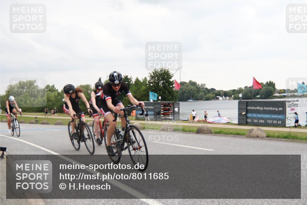 21.06.2025 - 27. Vierlanden-Triathlon H.Heesch http://msf.ph/oto/8011685 15.06.2025 13:10:37 Radfahren 1089, 1090, 1091, 1092 meine-sportfotos.de