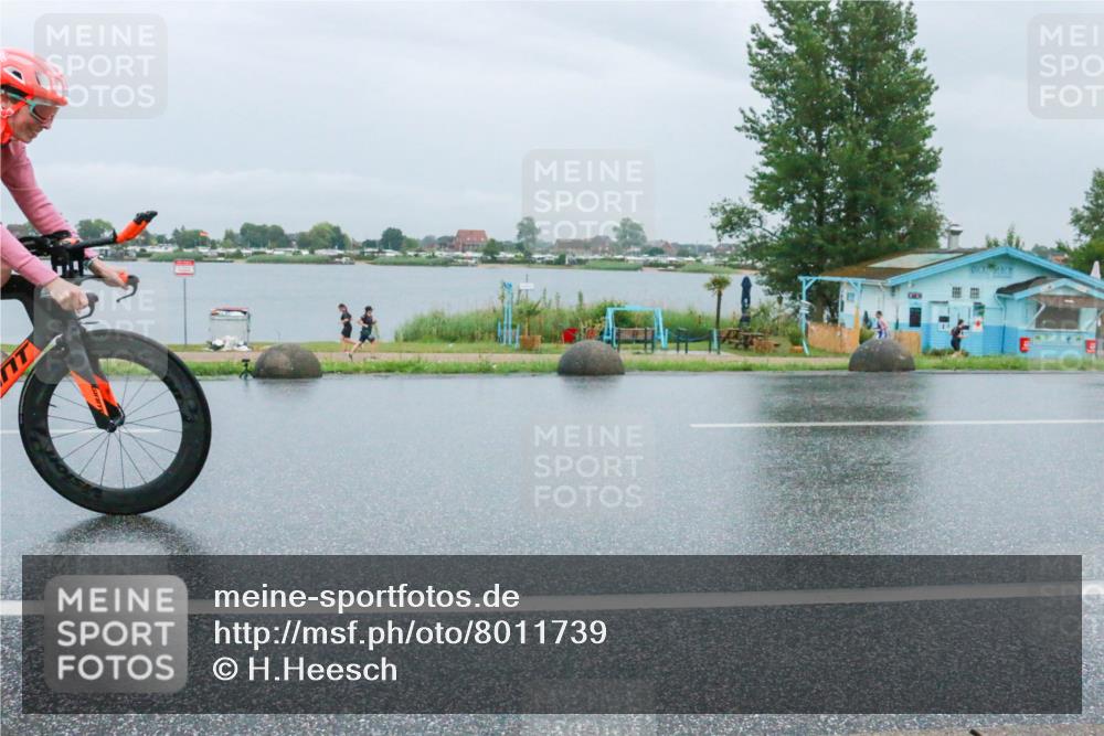 21.06.2025 - 27. Vierlanden-Triathlon H.Heesch http://msf.ph/oto/8011739 15.06.2025 14:07:59 Radfahren 1302 meine-sportfotos.de