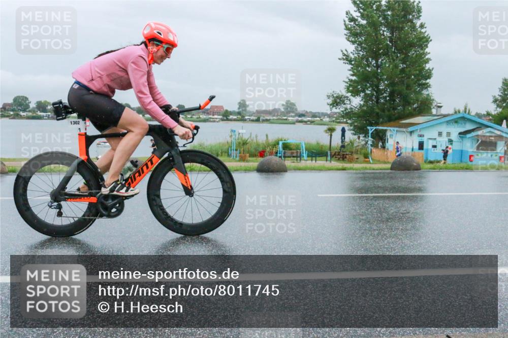 21.06.2025 - 27. Vierlanden-Triathlon H.Heesch http://msf.ph/oto/8011745 15.06.2025 14:07:59 Radfahren 1302 meine-sportfotos.de