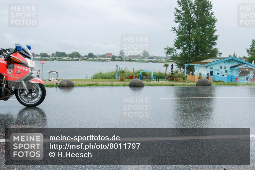 21.06.2025 - 27. Vierlanden-Triathlon H.Heesch http://msf.ph/oto/8011797 15.06.2025 14:12:47 Radfahren  meine-sportfotos.de