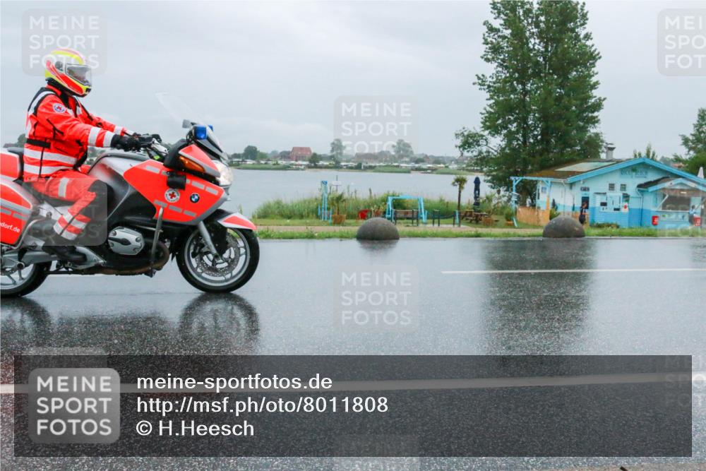 21.06.2025 - 27. Vierlanden-Triathlon H.Heesch http://msf.ph/oto/8011808 15.06.2025 14:12:47 Radfahren  meine-sportfotos.de