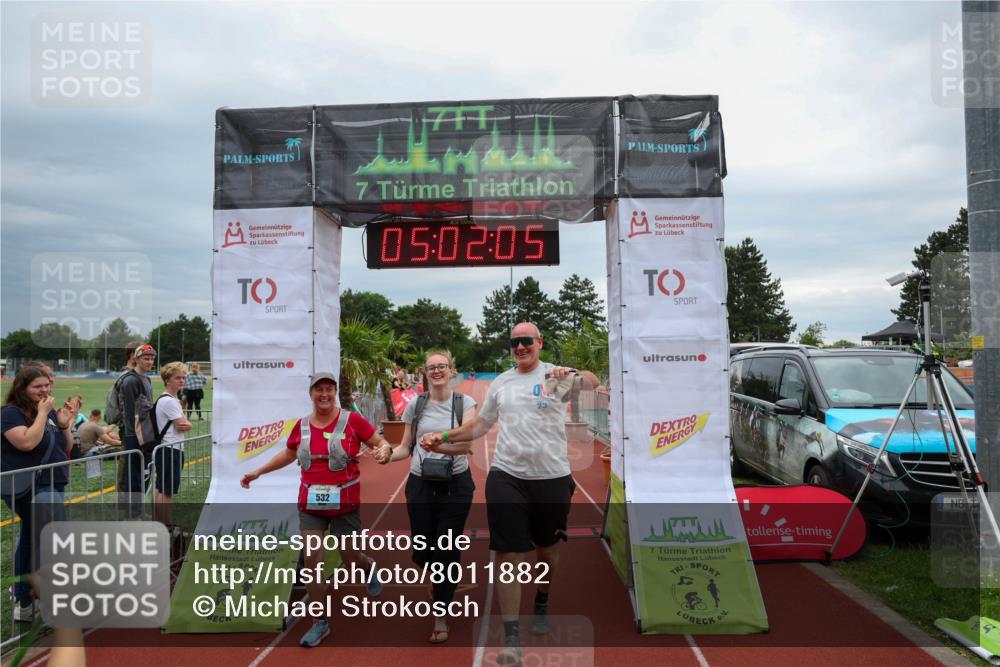 15.06.2025 - 7 Türme Triathlon Michael Strokosch http://msf.ph/oto/8011882 15.06.2025 15:02:04 Ziel 532 meine-sportfotos.de