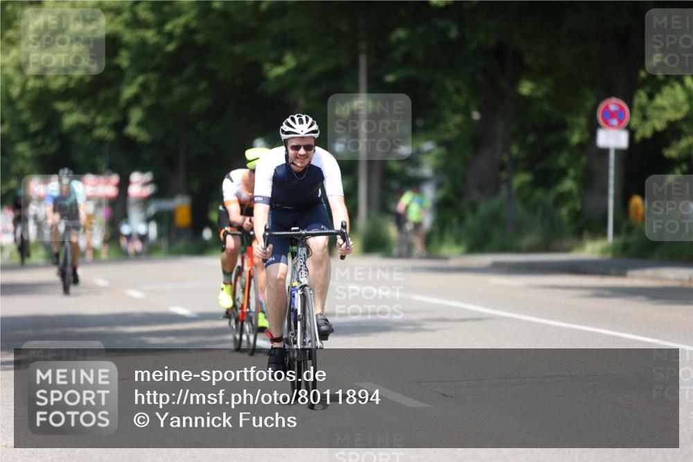 15.06.2025 - 7 Türme Triathlon Yannick Fuchs http://msf.ph/oto/8011894 15.06.2025 12:46:22 Radfahren 412, 477, 566 meine-sportfotos.de