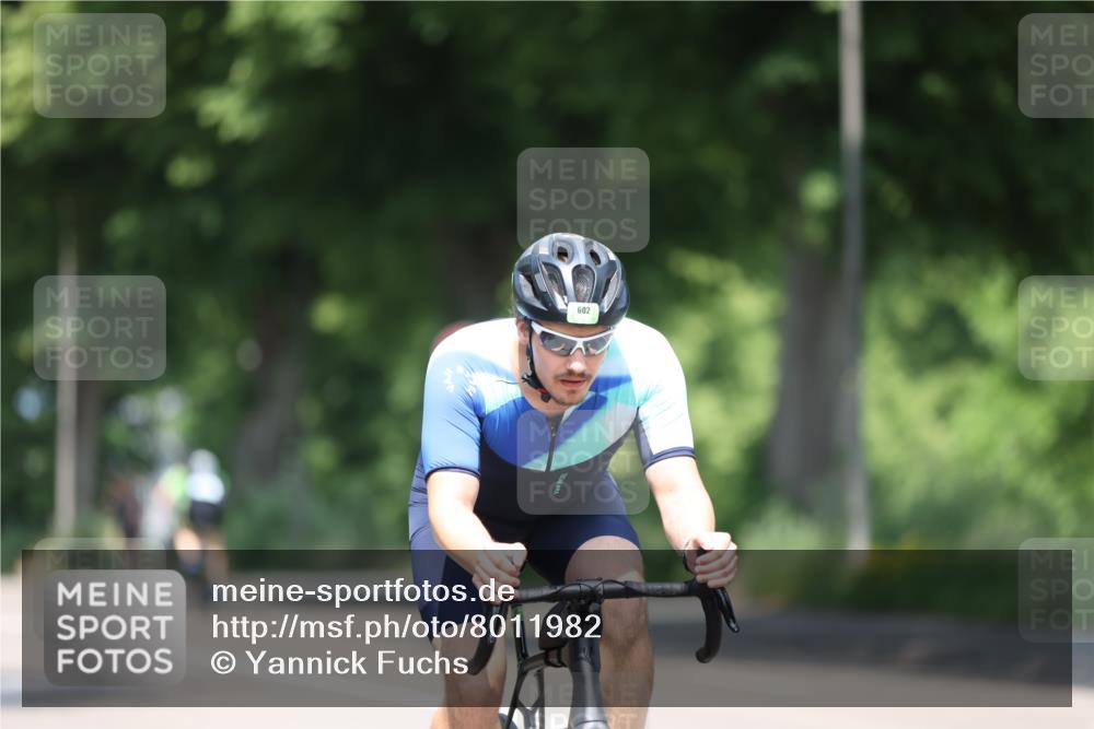 15.06.2025 - 7 Türme Triathlon Yannick Fuchs http://msf.ph/oto/8011982 15.06.2025 12:46:25 Radfahren 412, 477, 504, 566, 605 meine-sportfotos.de