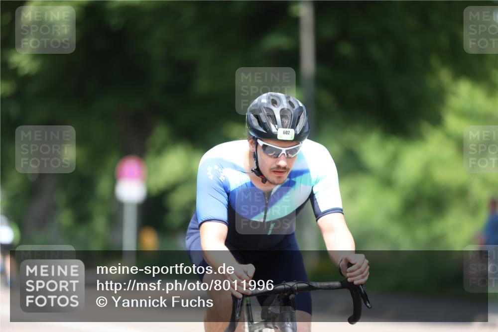 15.06.2025 - 7 Türme Triathlon Yannick Fuchs http://msf.ph/oto/8011996 15.06.2025 12:46:26 Radfahren 317, 412, 477, 504, 566, 605 meine-sportfotos.de