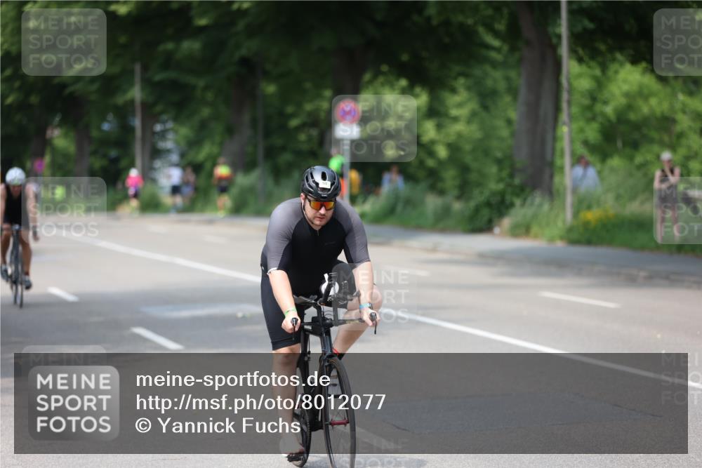 15.06.2025 - 7 Türme Triathlon Yannick Fuchs http://msf.ph/oto/8012077 15.06.2025 13:26:53 Radfahren 672, 760, 998, 1071 meine-sportfotos.de
