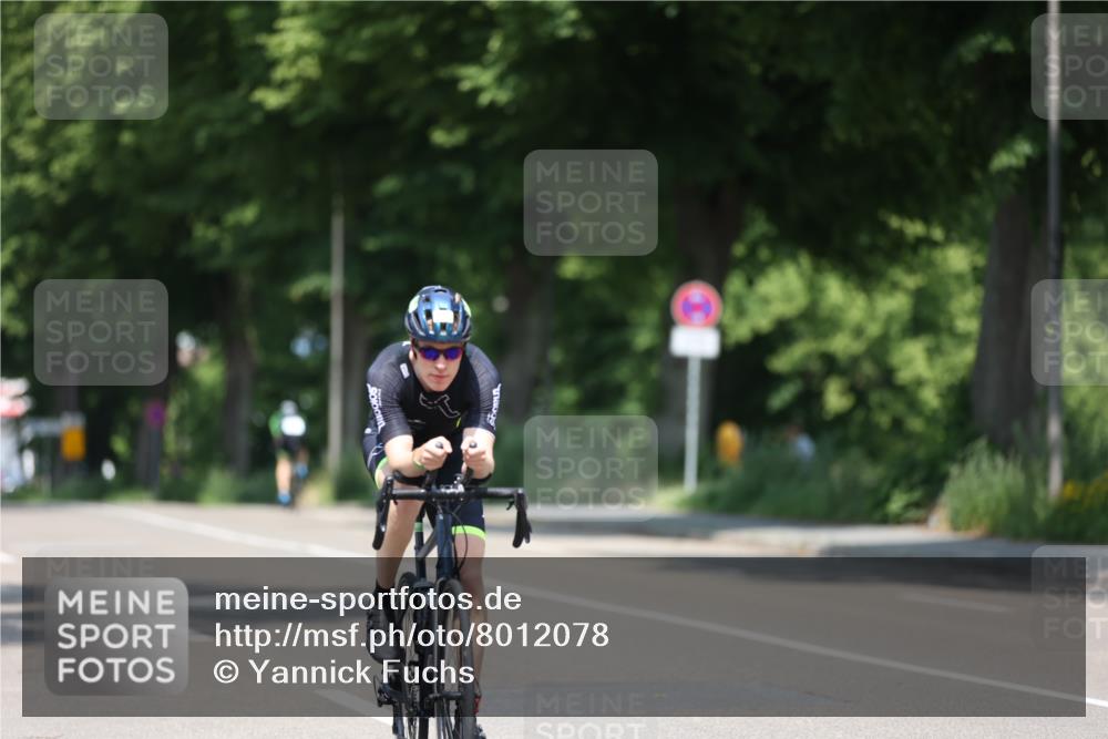 15.06.2025 - 7 Türme Triathlon Yannick Fuchs http://msf.ph/oto/8012078 15.06.2025 12:46:28 Radfahren 317, 504, 566, 605, 609 meine-sportfotos.de