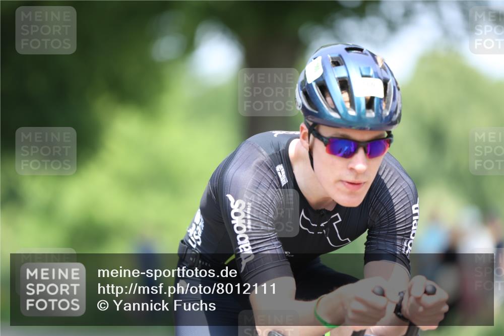 15.06.2025 - 7 Türme Triathlon Yannick Fuchs http://msf.ph/oto/8012111 15.06.2025 12:46:29 Radfahren 317, 504, 566, 605, 609 meine-sportfotos.de