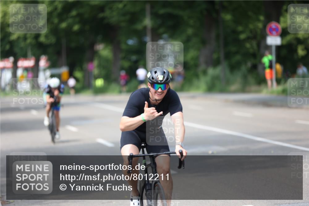15.06.2025 - 7 Türme Triathlon Yannick Fuchs http://msf.ph/oto/8012211 15.06.2025 13:26:57 Radfahren 672, 760, 998 meine-sportfotos.de