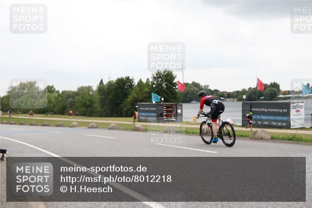 21.06.2025 - 27. Vierlanden-Triathlon H.Heesch http://msf.ph/oto/8012218 15.06.2025 13:19:13 Radfahren  meine-sportfotos.de