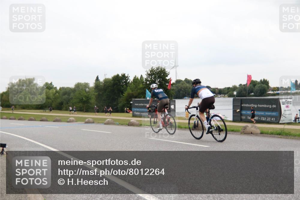 21.06.2025 - 27. Vierlanden-Triathlon H.Heesch http://msf.ph/oto/8012264 15.06.2025 13:21:05 Radfahren  meine-sportfotos.de