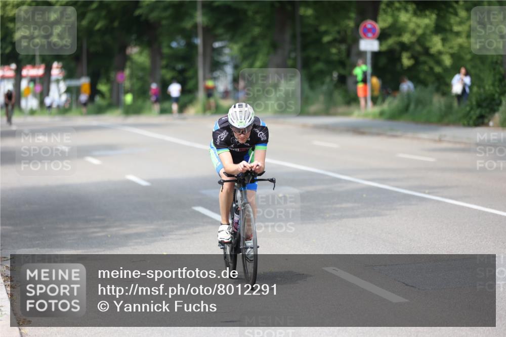 15.06.2025 - 7 Türme Triathlon Yannick Fuchs http://msf.ph/oto/8012291 15.06.2025 13:26:59 Radfahren 760, 998 meine-sportfotos.de