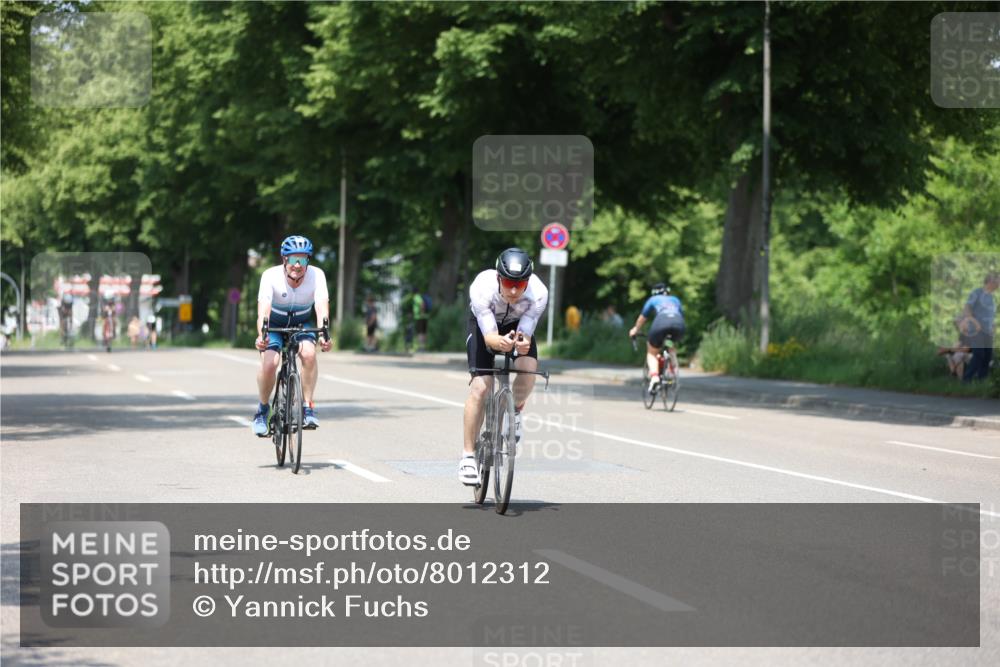15.06.2025 - 7 Türme Triathlon Yannick Fuchs http://msf.ph/oto/8012312 15.06.2025 12:46:34 Radfahren 240, 317, 504, 605, 609 meine-sportfotos.de