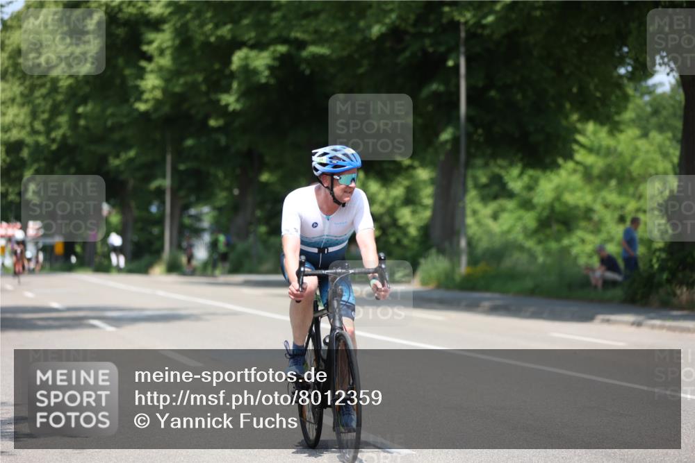 15.06.2025 - 7 Türme Triathlon Yannick Fuchs http://msf.ph/oto/8012359 15.06.2025 12:46:34 Radfahren 240, 317, 504, 605, 609 meine-sportfotos.de