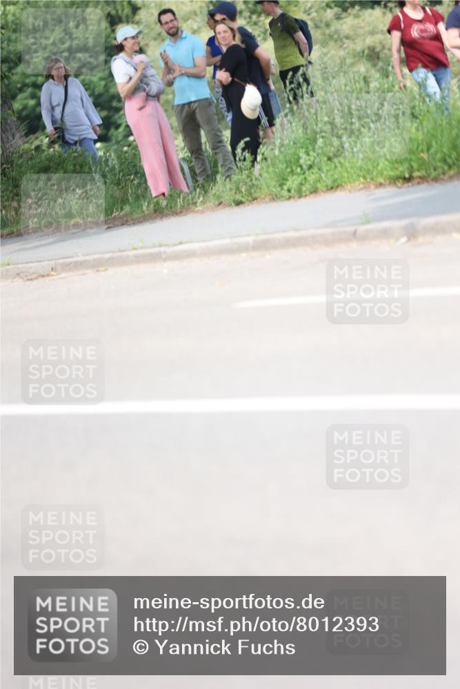15.06.2025 - 7 Türme Triathlon Yannick Fuchs http://msf.ph/oto/8012393 15.06.2025 13:27:07 Radfahren 762 meine-sportfotos.de