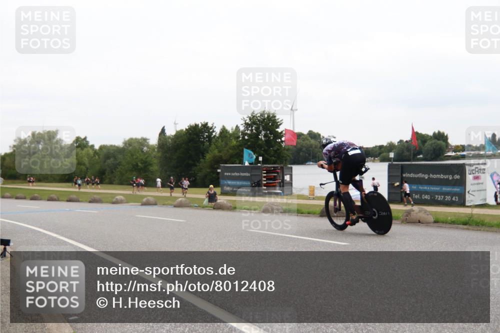 21.06.2025 - 27. Vierlanden-Triathlon H.Heesch http://msf.ph/oto/8012408 15.06.2025 13:24:16 Radfahren 1124, 1153, 1268, 1312 meine-sportfotos.de