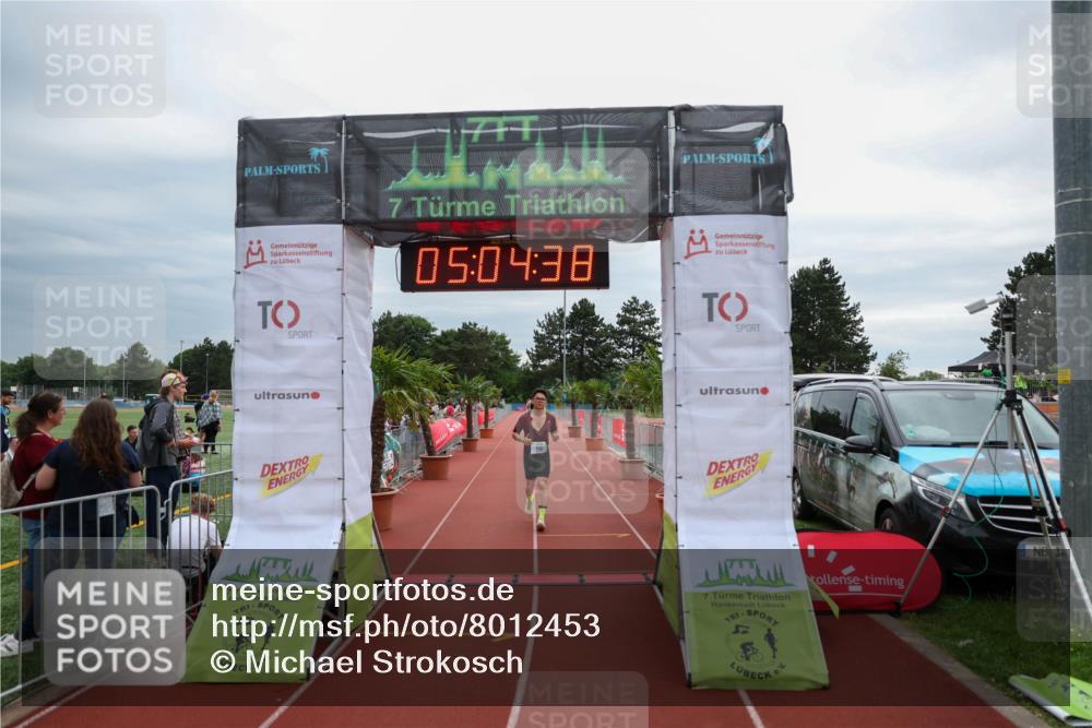 15.06.2025 - 7 Türme Triathlon Michael Strokosch http://msf.ph/oto/8012453 15.06.2025 15:04:37 Ziel 535 meine-sportfotos.de