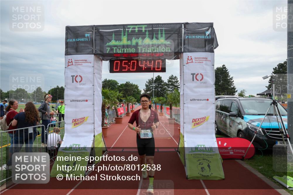 15.06.2025 - 7 Türme Triathlon Michael Strokosch http://msf.ph/oto/8012538 15.06.2025 15:04:39 Ziel 233, 535 meine-sportfotos.de