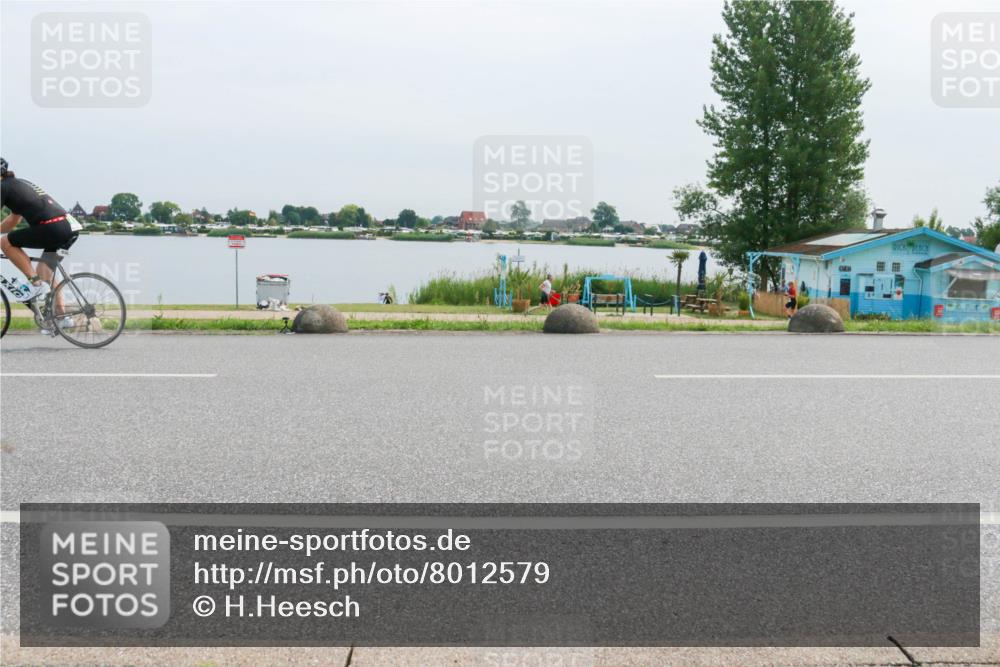 15.06.2025 - 27. Vierlanden-Triathlon H.Heesch http://msf.ph/oto/8012579 15.06.2025 11:07:10 Radfahren 405, 636 meine-sportfotos.de
