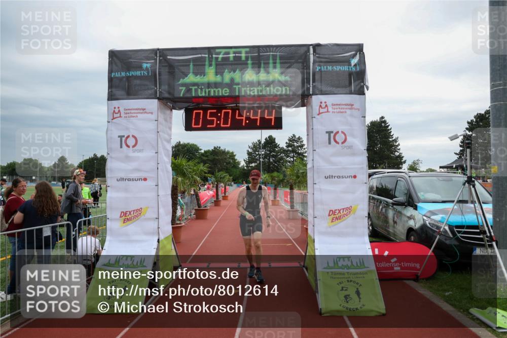 15.06.2025 - 7 Türme Triathlon Michael Strokosch http://msf.ph/oto/8012614 15.06.2025 15:04:43 Ziel 233, 535 meine-sportfotos.de