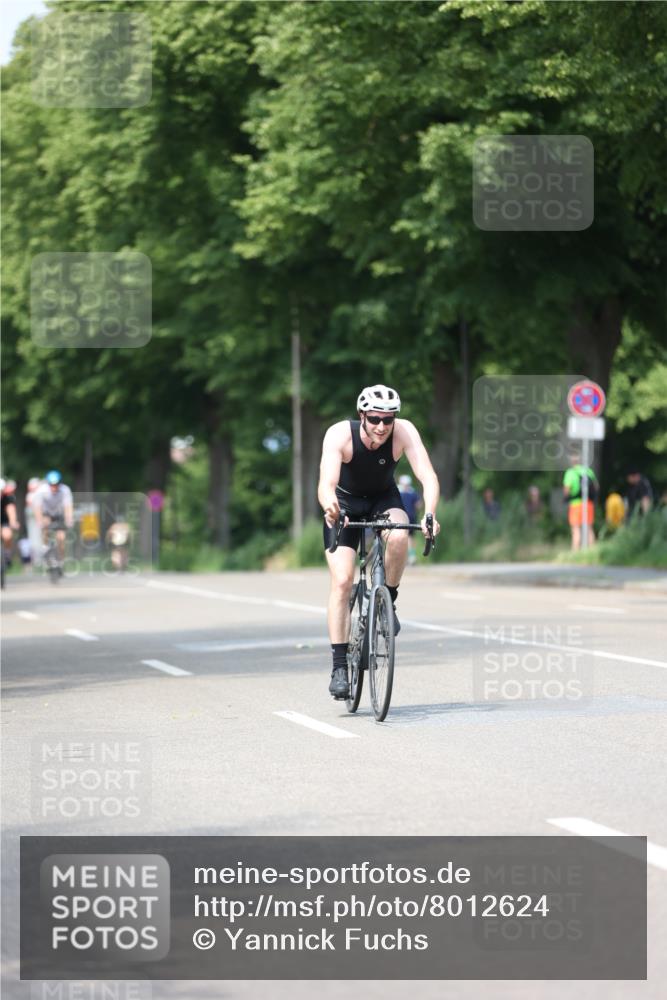 15.06.2025 - 7 Türme Triathlon Yannick Fuchs http://msf.ph/oto/8012624 15.06.2025 13:27:21 Radfahren 653, 772, 1011 meine-sportfotos.de