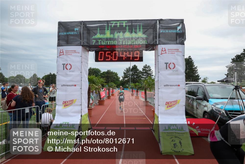 15.06.2025 - 7 Türme Triathlon Michael Strokosch http://msf.ph/oto/8012671 15.06.2025 15:04:49 Ziel 233, 484 meine-sportfotos.de
