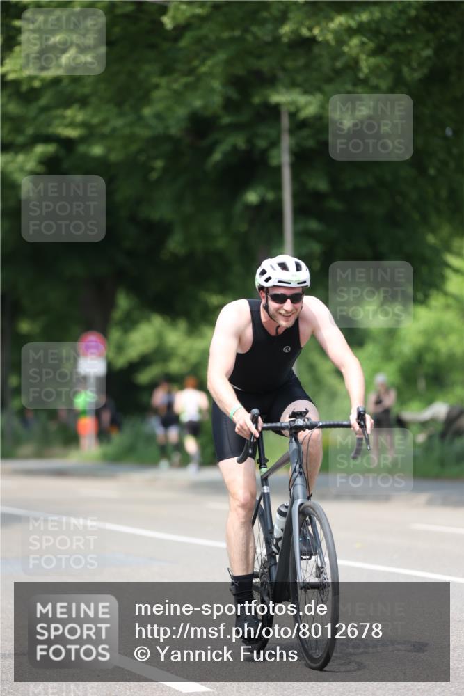 15.06.2025 - 7 Türme Triathlon Yannick Fuchs http://msf.ph/oto/8012678 15.06.2025 13:27:21 Radfahren 653, 772, 1011 meine-sportfotos.de