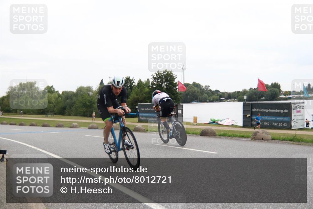 21.06.2025 - 27. Vierlanden-Triathlon H.Heesch http://msf.ph/oto/8012721 15.06.2025 13:26:14 Radfahren 1117, 1126, 1149, 1304, 1315 meine-sportfotos.de
