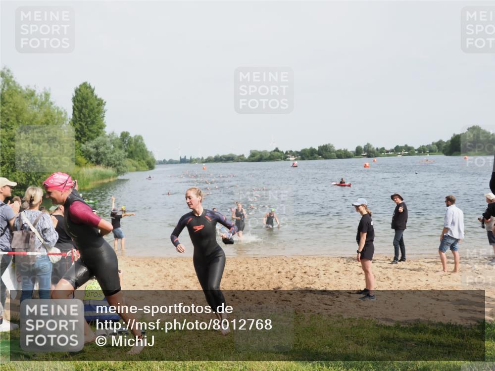 21.06.2025 - 27. Vierlanden-Triathlon MichiJ http://msf.ph/oto/8012768 15.06.2026 10:15:04 Schwimmen 480, 521, 525, 528, 570, 587, 592, 597, 605, 635 meine-sportfotos.de