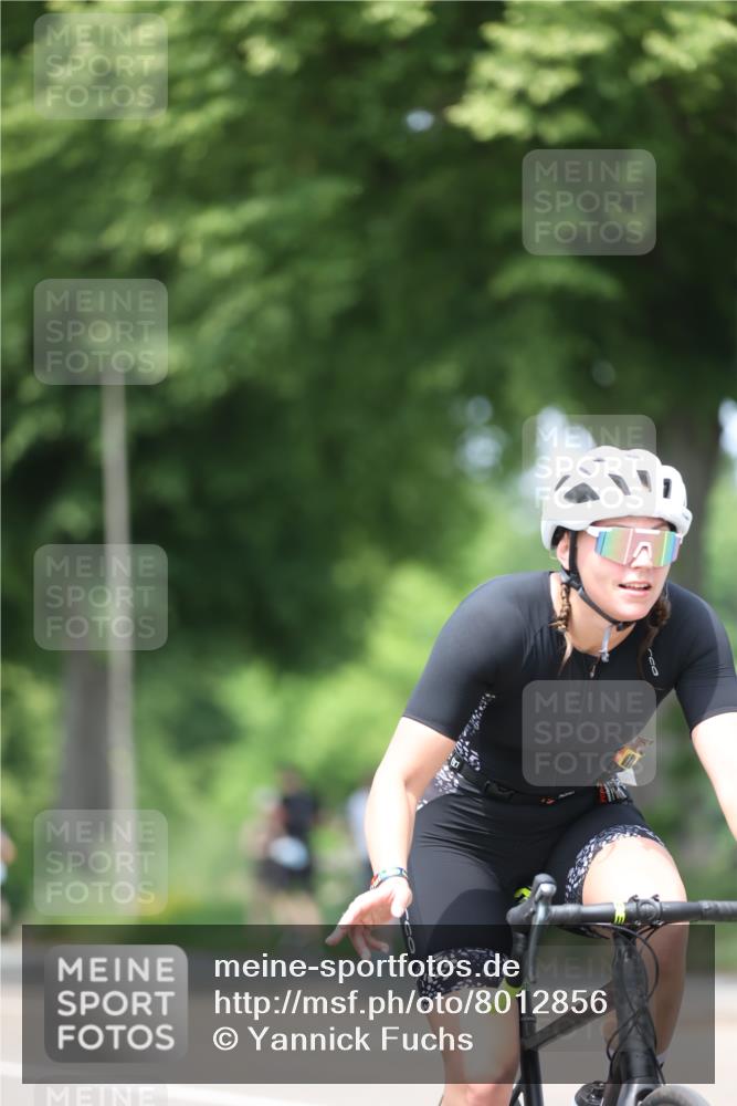 15.06.2025 - 7 Türme Triathlon Yannick Fuchs http://msf.ph/oto/8012856 15.06.2025 13:27:26 Radfahren 653 meine-sportfotos.de