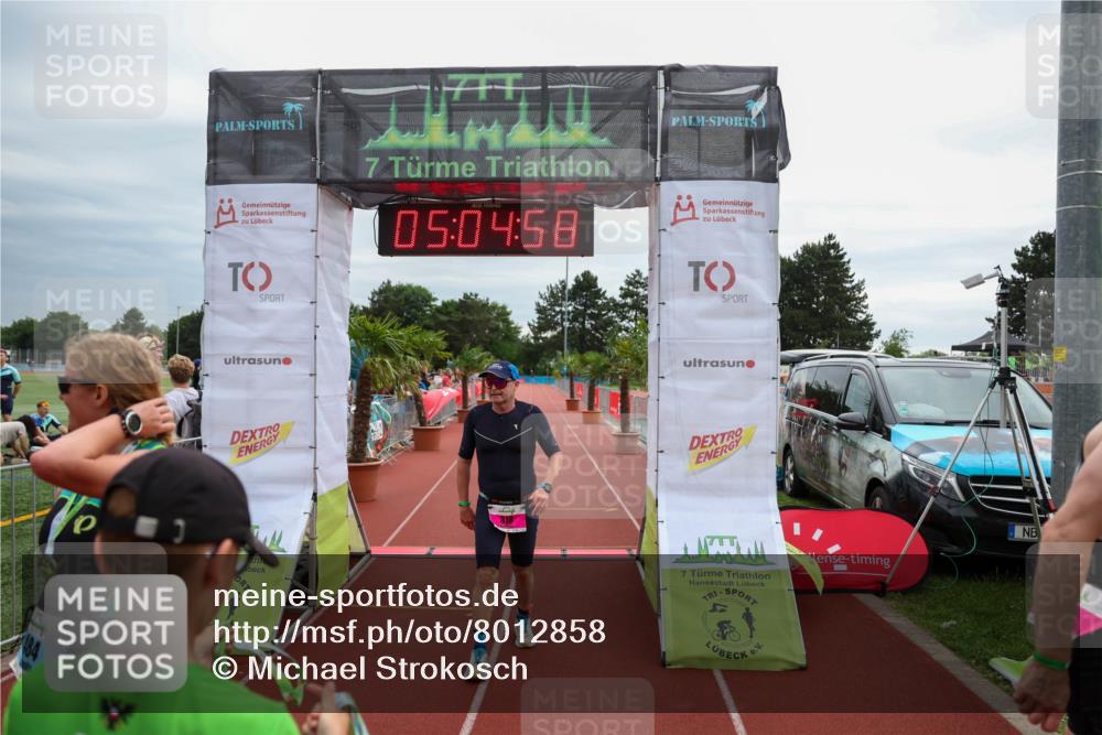 15.06.2025 - 7 Türme Triathlon Michael Strokosch http://msf.ph/oto/8012858 15.06.2025 15:04:58 Ziel 318, 484 meine-sportfotos.de