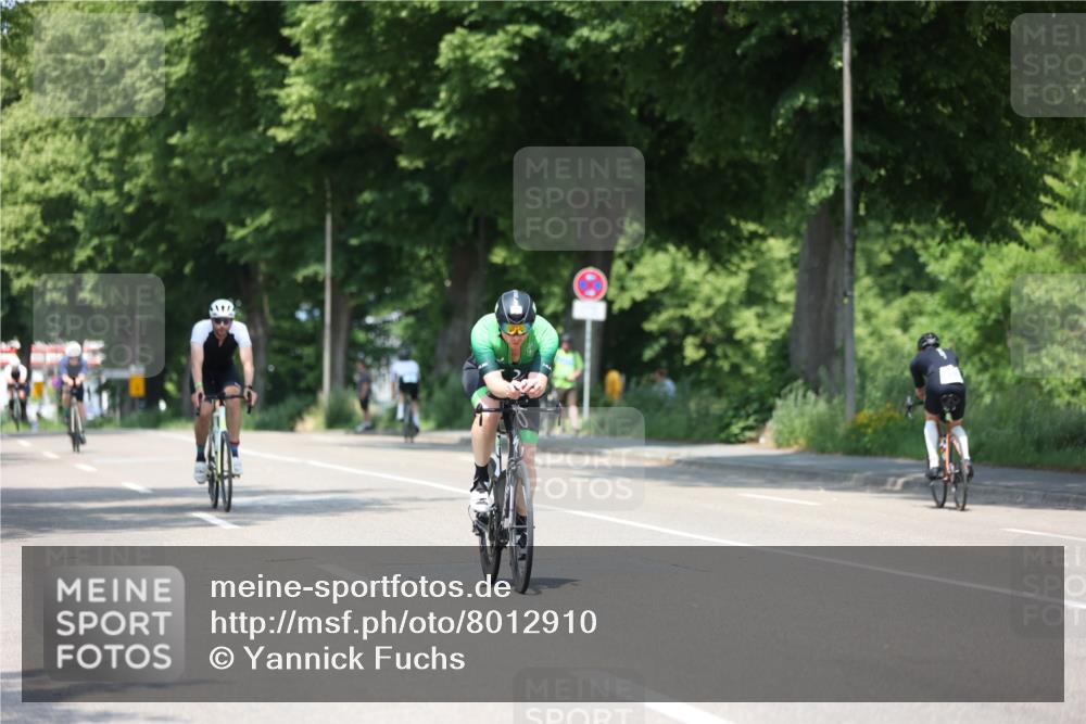 15.06.2025 - 7 Türme Triathlon Yannick Fuchs http://msf.ph/oto/8012910 15.06.2025 12:47:05 Radfahren 414, 651, 657 meine-sportfotos.de