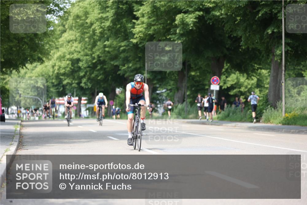 15.06.2025 - 7 Türme Triathlon Yannick Fuchs http://msf.ph/oto/8012913 15.06.2025 13:27:36 Radfahren 568, 723, 978 meine-sportfotos.de