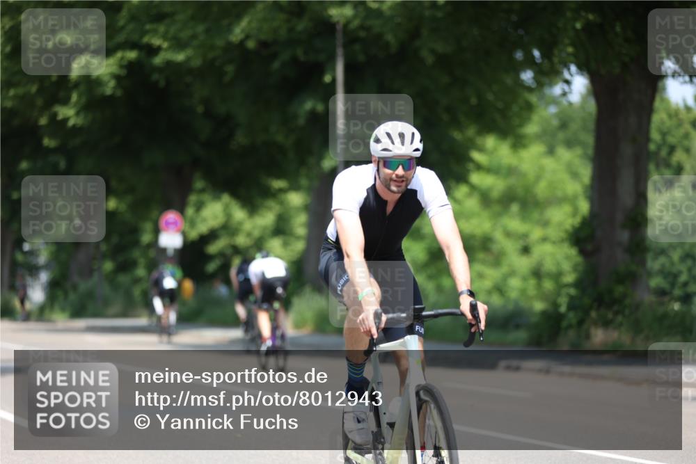 15.06.2025 - 7 Türme Triathlon Yannick Fuchs http://msf.ph/oto/8012943 15.06.2025 12:47:07 Radfahren 414, 494, 629, 651 meine-sportfotos.de