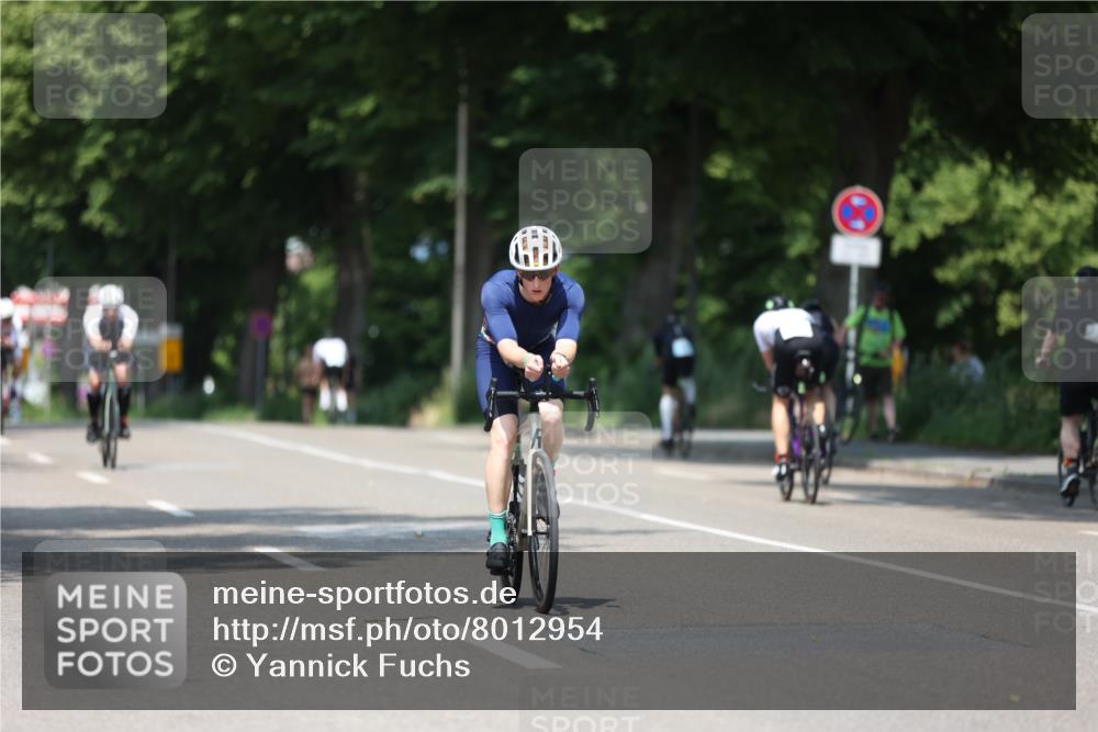 15.06.2025 - 7 Türme Triathlon Yannick Fuchs http://msf.ph/oto/8012954 15.06.2025 12:47:08 Radfahren 414, 494, 629, 651 meine-sportfotos.de