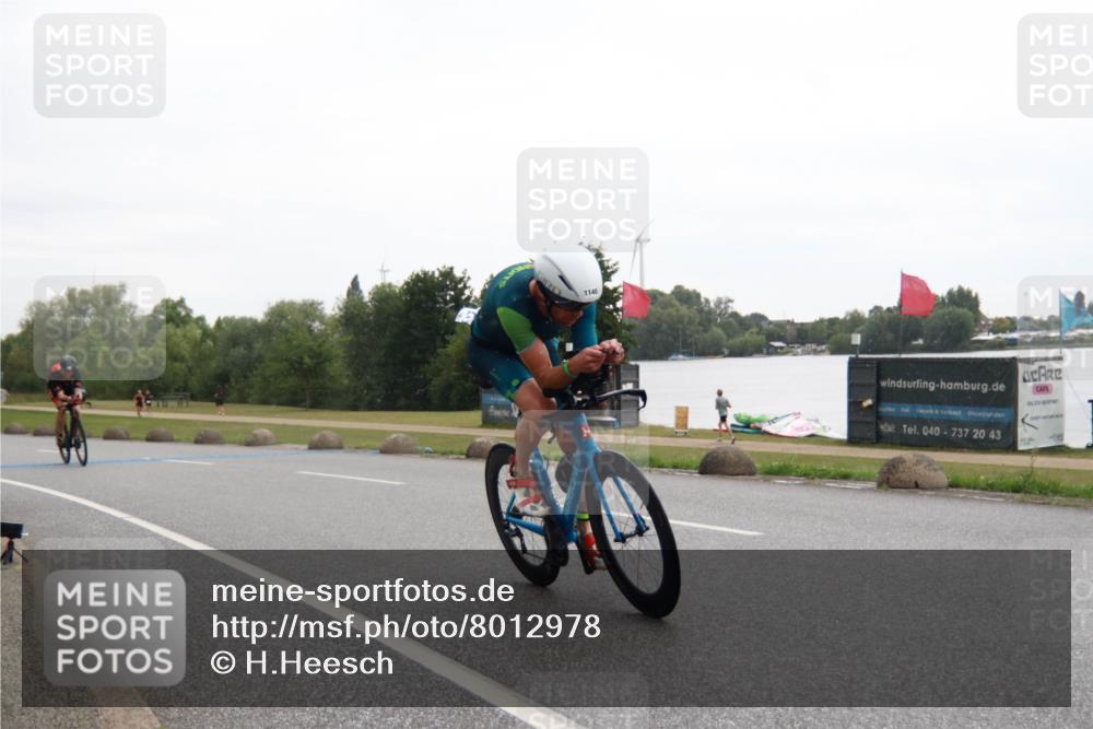 21.06.2025 - 27. Vierlanden-Triathlon H.Heesch http://msf.ph/oto/8012978 15.06.2025 13:27:04 Radfahren 1098, 1134, 1140, 1233, 1242, 1273 meine-sportfotos.de
