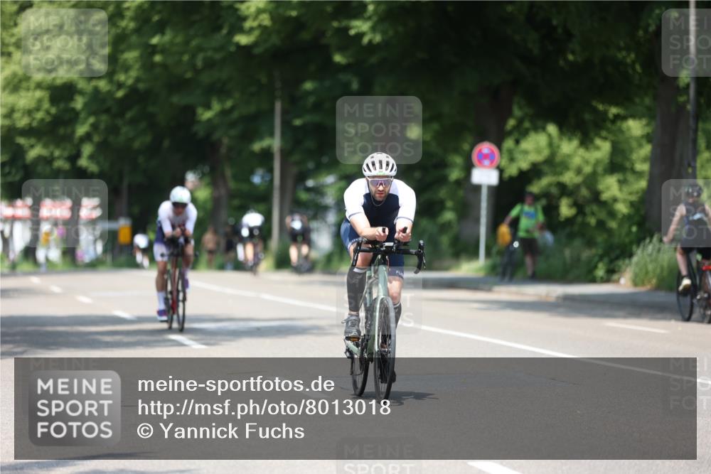 15.06.2025 - 7 Türme Triathlon Yannick Fuchs http://msf.ph/oto/8013018 15.06.2025 12:47:11 Radfahren 494, 629, 651 meine-sportfotos.de