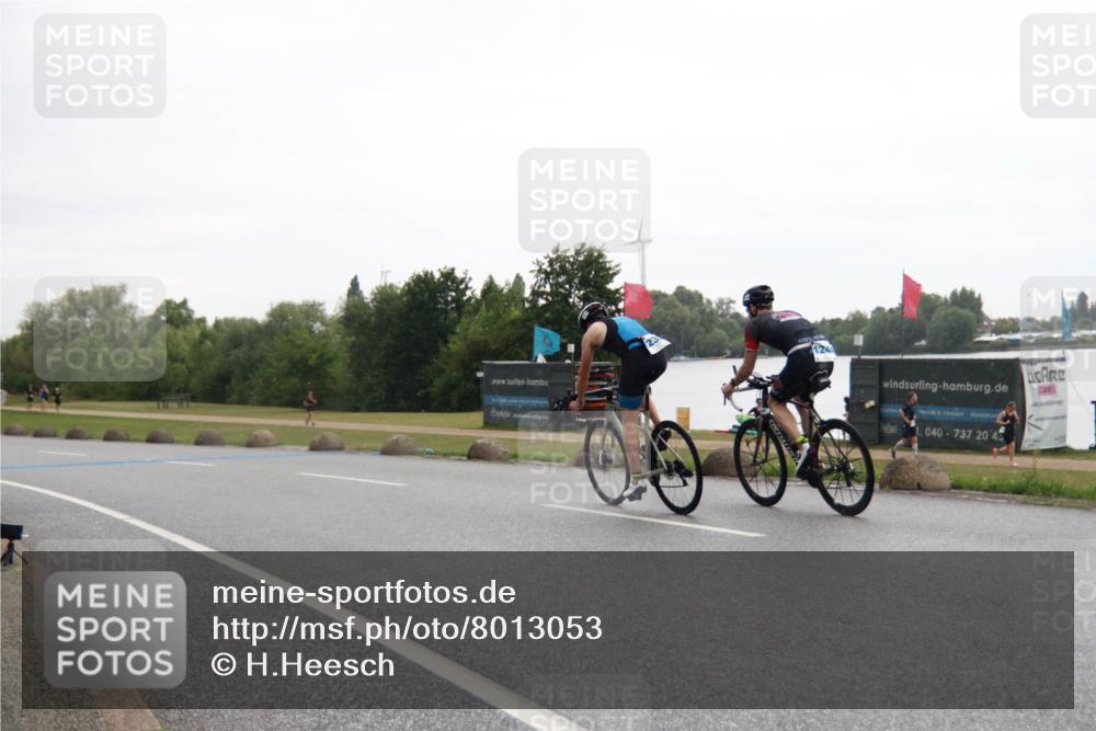 21.06.2025 - 27. Vierlanden-Triathlon H.Heesch http://msf.ph/oto/8013053 15.06.2025 13:27:55 Radfahren 1232, 1244, 1252, 1255 meine-sportfotos.de