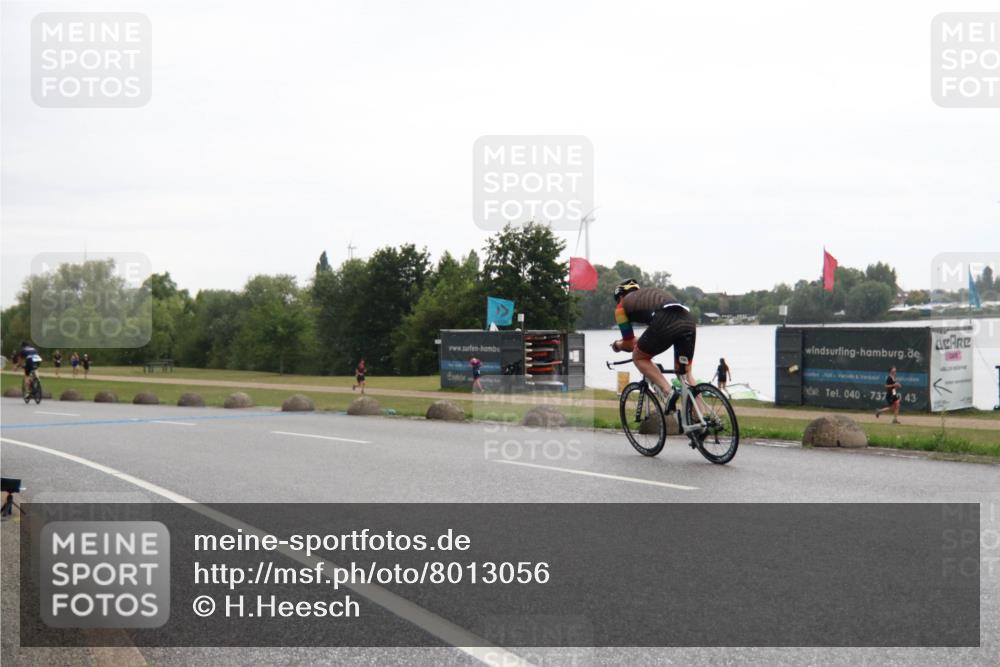 21.06.2025 - 27. Vierlanden-Triathlon H.Heesch http://msf.ph/oto/8013056 15.06.2025 13:27:57 Radfahren 1232, 1244, 1246, 1255 meine-sportfotos.de