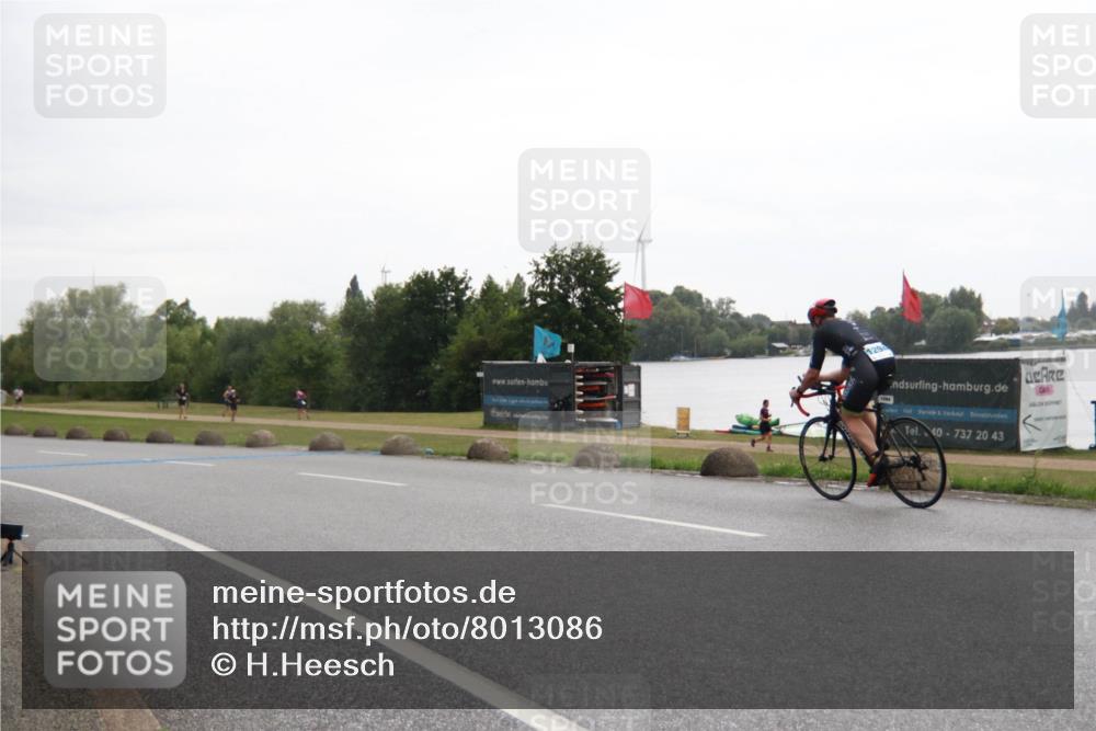 21.06.2025 - 27. Vierlanden-Triathlon H.Heesch http://msf.ph/oto/8013086 15.06.2025 13:28:04 Radfahren 1115, 1246, 1251, 1270, 1275, 1294, 1295 meine-sportfotos.de